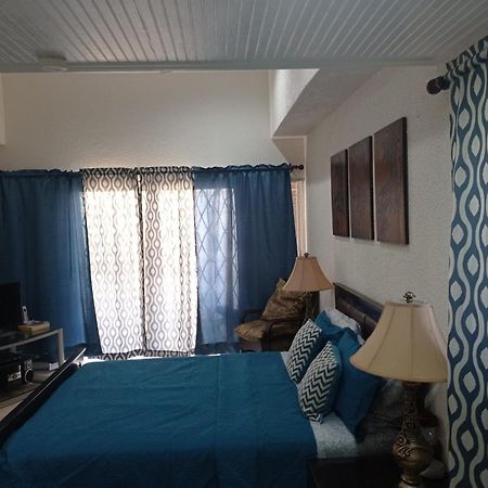 126 Friendship, Rockley Golf Club Apartman Bridgetown Kültér fotó