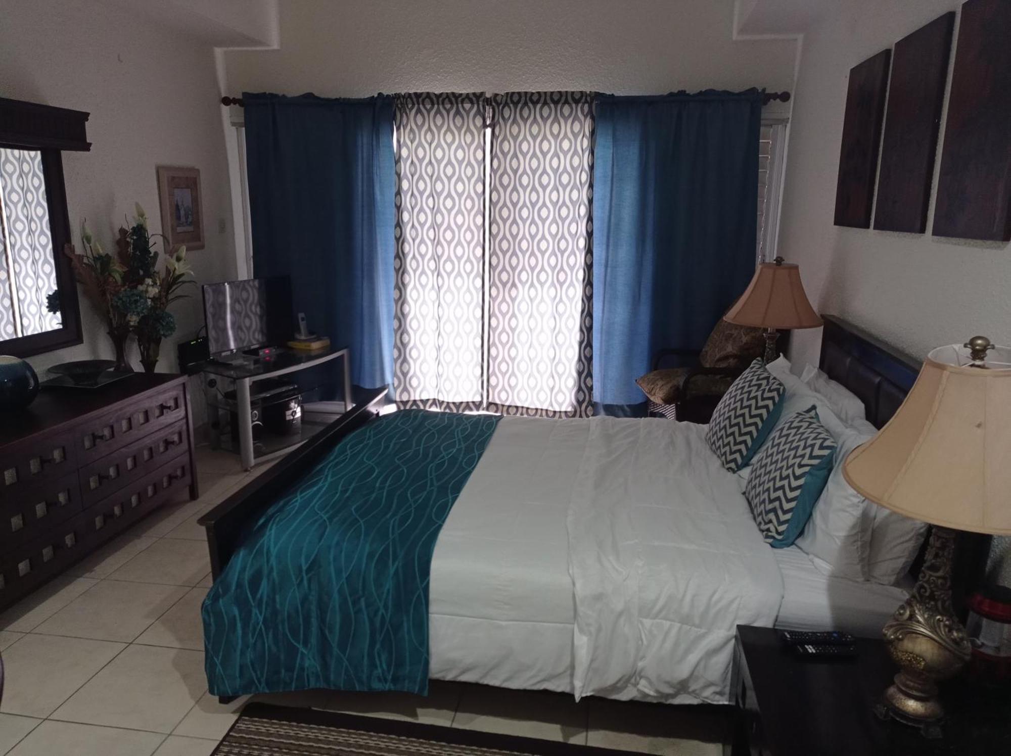 126 Friendship, Rockley Golf Club Apartman Bridgetown Kültér fotó